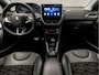 Peugeot 208 1.2 PureTech Sport Automaat (PANORAMADAK, NAVIGATIE, LEDER, CAMERA, CLIMATE, LM VELGEN, SPORTSTOELEN, PARKEERSENSOREN, GETINT GLAS, CRUISE, NIEUWE APK, NIEUWSTAAT)