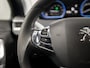 Peugeot 208 1.2 PureTech Sport Automaat (PANORAMADAK, NAVIGATIE, LEDER, CAMERA, CLIMATE, LM VELGEN, SPORTSTOELEN, PARKEERSENSOREN, GETINT GLAS, CRUISE, NIEUWE APK, NIEUWSTAAT)