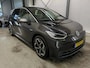 Volkswagen ID.3 First Plus 58 kWh Navigatie Apple Carplay/Android Auto Adaptive Cruise Control Camera Parkeersensoren Stoel- en stuurverwarming Lichtmetalen velgen Climate Control