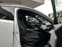 Peugeot 5008 1.2 Hybrid 145 GT Automaat/7 Persoons/Stoel+stuur verwarming.