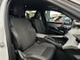 Peugeot 5008 1.2 Hybrid 145 GT Automaat/7 Persoons/Stoel+stuur verwarming.