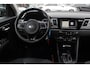 Kia Niro 1.6 GDi Hybrid ExecutiveLine / Camera / Leder / Navigatie / Leder / 16'' / Stuur+Stoelverwarming / Cruise Control