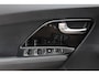 Kia Niro 1.6 GDi Hybrid ExecutiveLine / Camera / Leder / Navigatie / Leder / 16'' / Stuur+Stoelverwarming / Cruise Control