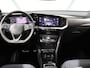 Opel Mokka 1.2 Turbo Ultimate 130PK Automaat | Navigatie | Airco | Climate Control | Adaptieve Cruise Control | Achteruitrijcamera | Massage stoelen voor | Alcantara Bekleding | Keyless Entry/Start | Dodehoek Detectie | LED koplampen | Lichtmetalen Velgen 18" | Apple Carplay/Android Auto |