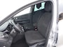 Renault Clio TCe 90pk Limited | Airconditioning | Navigatie | Lm velgen | Cruise control | Parkeersensoren | All season banden
