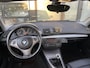 BMW 1-Serie 120i High Executive leder, pdc, airco, NL-auto