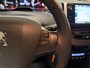 Peugeot 2008 1.2 PureTech Style | Trekhaak | Navigatie | Climate Control | Cruise Control | Parkeersensoren | Bluetooth | 12 Maanden Bovag Garantie