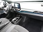 Volkswagen ID.5 Pro 77 kWh Adaptive cruise / Navi / Parkeersensoren / Sfeerverlichting / Panoramadak / IQ Light