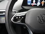 Volkswagen ID.5 Pro 77 kWh Adaptive cruise / Navi / Parkeersensoren / Sfeerverlichting / Panoramadak / IQ Light