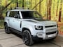 Land Rover Defender 3.0 D200 110 MHEV VAN Grijs Kenteken Aut. Black Pack 22 Inch 6 Cilinder Apple Carplay 360 Camera Navi LED DAB