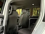 Land Rover Defender 3.0 D200 110 MHEV VAN Grijs Kenteken Aut. Black Pack 22 Inch 6 Cilinder Apple Carplay 360 Camera Navi LED DAB