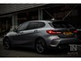 BMW 1-Serie 118i | Camera | CarPlay | Stoel- & Stuurwielverwarming | Trekhaak | 17"
