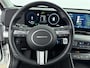 Hyundai Kona 1.6 GDI HEV Premium | Adaptive Cruise | Elektrische stoelen incl memory | Stoel stuur verwarming & verkoeling | 360 camera |