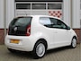 Volkswagen Up! 1.0 60PK High up! /AIRCO/Stoelverwarming/CV/15'LM/ISOFIX/Mistlampen/AUX/Elek. ramen!
