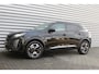 Peugeot 2008 1.2 HYBRID 136PK ALLURE AUTOMAAT / NAVI / LEDER / CLIMA / LED / PDC / 17" LMV / CRUISECONTROL / 1E EIGENAAR / NIEUWSTAAT !!