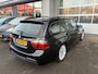BMW 3-Serie Touring 330i High Executive/ MEENEEMPRIJS!