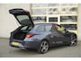SEAT Leon Sportstourer 1.5 TSI 150PK! FR Launch Edition BJ2020 Lmv 18" | Led V+A | Pdc | Navi | Elek. trekhaak | App-Connect | Virtual cockpit | Climate control | Cruise control | Sportstoelen | Zwarte hemel | FR Sport stuurwiel | Extra getint glas | Nw-model!