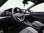 Volkswagen Golf 1.5 eHybrid GTE 272 PK | DEMO | VOLLEDIG LEDER | PANORAMADAK | SPORT PAKKET | MEMORY STOELEN | STOELVERWARMING EN KOELING | LED STRIP | TREKHAAK |