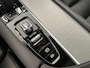 Volvo XC90 T8 Recharge AWD Incription | Apple Carplay/Android Auto | Cruise control adaptief | Memoryseats | Voorverwarmingsinstallatie | Trekhaak |