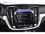 Volvo V60 T6 350pk Autmomaat Recharge AWD Plus Bright Pilot assist / Adaptive cruise control / Elektrische achterklep / Panoramadak / Keyless entry / Google services / Lederen bekleding /