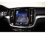 Volvo V60 2.0 B3 Momentum Advantage Aut. [ Adapt.cruise Camera Navi LED ]