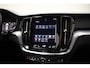 Volvo V60 2.0 B3 Momentum Advantage Aut. [ Adapt.cruise Camera Navi LED ]