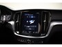 Volvo V60 2.0 B3 Momentum Advantage Aut. [ Adapt.cruise Camera Navi LED ]