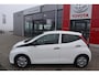 Toyota Aygo X X-FUN 5-DEURS AIRCO EL-RAMEN BLUETOOTH CENTRALE-VERGRENDELING-AFSTANDBED. LED-DAGRIJ NL-AUTO