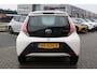 Toyota Aygo X X-NOW 5-DEURS AIRCO EL-RAMEN RADIO LED-DAGRIJVERLICHTING NL-AUTO