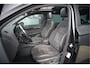 SEAT Ateca 2.0 EcoTSI FR 4DRIVE | Panoramadak | Stoelverwarming | Keyless | 360 Camera | Standkachel | Navigatie | Apple Carplay | Trekhaak | Elektrische Stoel | Adaptive Cruise Control | Seat Sound | Adaptief Onderstel | D