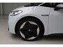 Volkswagen ID.3 First Max 58 kWh Panoramadak | Camera | El. stoelverstelling + massage | IQ-Light