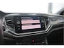 Volkswagen T-Roc 1.5 TSI 150pk DSGSport Camera , Virtual Cockpit , Navi , Led , Carplay, DAB+ ,PDC, LMV, Electr. bedienbare achterklep, Schakelflippers aan stuurwiel etc..