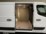 Opel Movano 2.3 Turbo 136pk euro6 L1H1 3Persoons Airco ECC Navigatie, Trekhaak 2500KG, RIJKLAARPRIJS