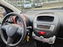 Toyota Aygo 1.0 5 DEURS Orange Black Edition AIRCO Lage km