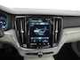 Volvo V60 2.0 B4 Plus Bright | Panoramadak | Adaptief Cruise | Memory Stoel | Zondag Open!