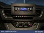 Nissan Primastar 2.0 dCi 131pk L2H1 Euro6 Airco | LED | Cruisecontrol | 2500kg Trekhaak | Parkeersensoren Bijrijdersbank