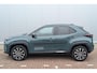 Toyota Yaris Cross 1.5 Hybrid 115 Dynamic Comfort Pack Stootlijsten, Navigatie Apple Carplay & Android Auto, Stoel- & Stuurverwarming, Achteruitrijcamera