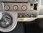Volkswagen Transporter Kombi 2.0 TDI L2H1 8-persoons BTW en BPM vrij Airco Cruise control Navigatie PDC 1e eigenaar Euro 5