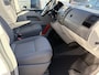 Volkswagen Transporter Kombi 2.0 TDI L2H1 8-persoons BTW en BPM vrij Airco Cruise control Navigatie PDC 1e eigenaar Euro 5