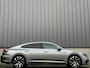 Volkswagen Arteon 1.5 TSI 150PK R-Line Pano Leer/Alcantara Camera