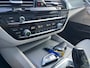 BMW 5-Serie Touring 520i High Executive M-Sport | M-Pakket | PanoramaDak | Trekhaak afneembaar | Bj. 12-2019 |