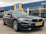 BMW 5-Serie Touring 520i High Executive M-Sport | M-Pakket | PanoramaDak | Trekhaak afneembaar | Bj. 12-2019 |