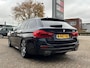BMW 5-Serie Touring 520i High Executive M-Sport | M-Pakket | PanoramaDak | Trekhaak afneembaar | Bj. 12-2019 |