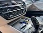 BMW 5-Serie Touring 520i High Executive M-Sport | M-Pakket | PanoramaDak | Trekhaak afneembaar | Bj. 12-2019 |