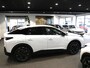 Peugeot 3008 1.2 Benzine Hybrid 136 Pk * Automaat * Allure JNF-45-G * Navigatie * 1/2 Lederen Interieur * Keyless Entry & Start * Achteruitrij Camera * Vingerhoets Autobedrijf Bladel B.V.: Vierde Generatie Eersteklas Service ! Al meer dan 100 jaar een begrip in de Brabantse Kempen waar de familie u zelf graag te woord staat.