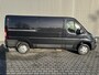 Peugeot Boxer 330 2.2 BlueHDi 140 L2H1*A/C*CRUISE*NAVI*HAAK*3PER