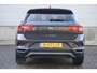 Volkswagen T-Roc 1.0 TSI 110pk Style | Achteruitrijcamera | Navigatie | Apple Carplay & Android Auto