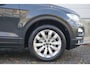 Volkswagen T-Roc 1.0 TSI 110pk Style | Achteruitrijcamera | Navigatie | Apple Carplay & Android Auto