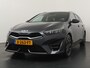 Kia Ceed Sportswagon 1.5 T-GDi GT-Line AUTOMAAT - Automatische achterklep - Keyless entry - Adaptive cruise control - Stoel/Stuur verwarming - Apple Carplay/Android Auto - Navigatie - Achteruitrij camera - Schuif/kantel dak - Fabrieksgarantie t/m 03-11-2030
