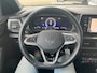 Volkswagen T-Cross 1.5 TSI R-Line Edition / Afneembare trekhaak / IQ light / Virtual Cockpit / 150PK / Camera / Stoelverwarming